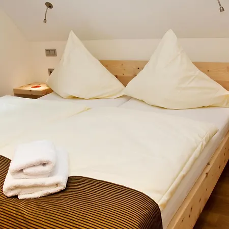 Suitenhotel Idyll Heckenrose Langeoog Exterior photo